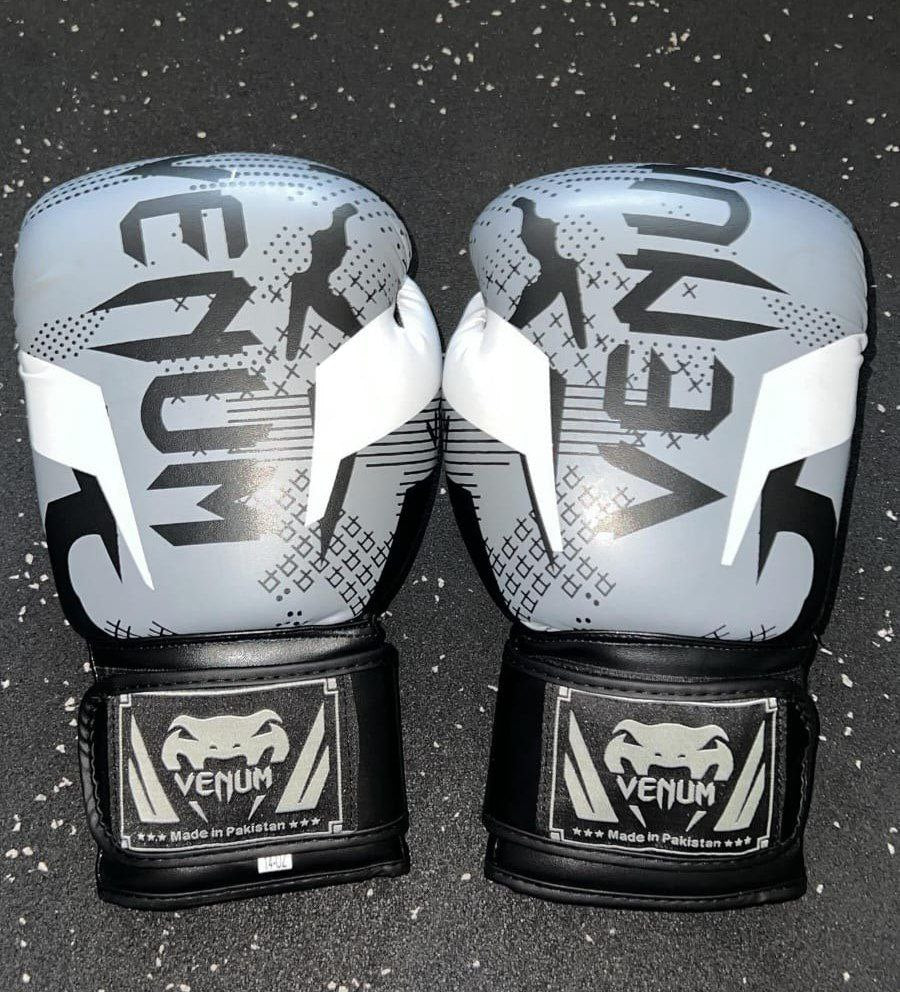Venum Gloves
